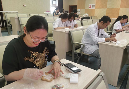 致敬师者，感恩同行 —— 学生党支部开展教师节主题党日活动​